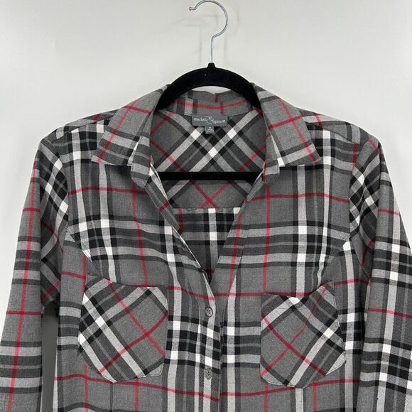 MARKET & SPRUCE Women's Gray Red Plaid Long Sleeve Button Up Shirt Size Medium - Picture 3 of 6